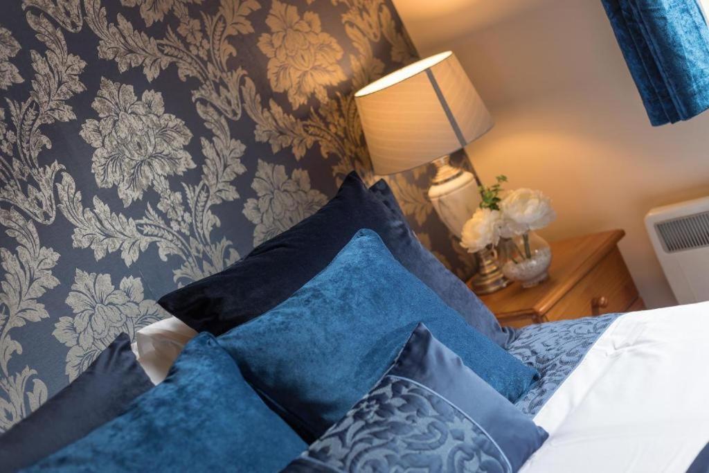 Town Square Townhouse - Best Location In Galway Esterno foto