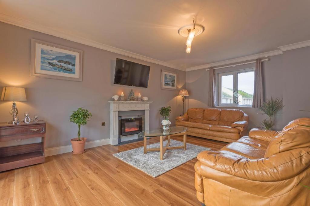 Town Square Townhouse - Best Location In Galway Esterno foto